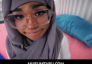 MuslimTabu  -  Lucky Radiate Bangs Hard Middle-Eastern Pussy Pile up Regarding Covers Her Pretty Outlook Regarding Huge Load