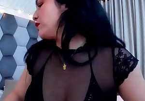 Anal objurgation of MILF Latina on webcam