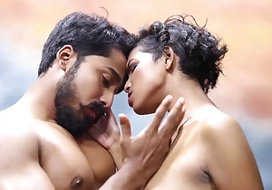 Aang Laga De - Its enveloping a touch. Full dusting