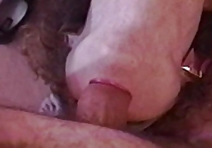 Full-grown woman getting her anal hole destroyed