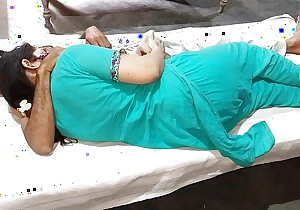 Bhabhi Anal with oil standing 😖