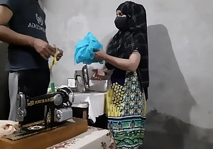 Indian Beautiful Muslim Girl Gets Ass Fucked By Tailor