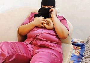 Scandal of an Egyptian prostitute having sex with her ass