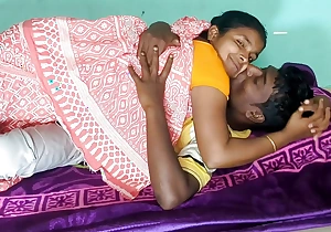 VILLAGE HOT SEXY Original HUSBENT AND WIFE Sexual congress VIDEO