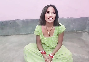 Khet ghumne gai makan malkin ko majdur ke Bete ne pela karte huye aunty uncal ke sath Indian desi bhabhi hindi