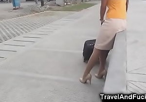 Traveler copulates a filipina flight attendant!